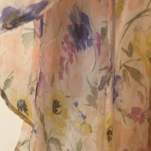 Light breezy floral scarf